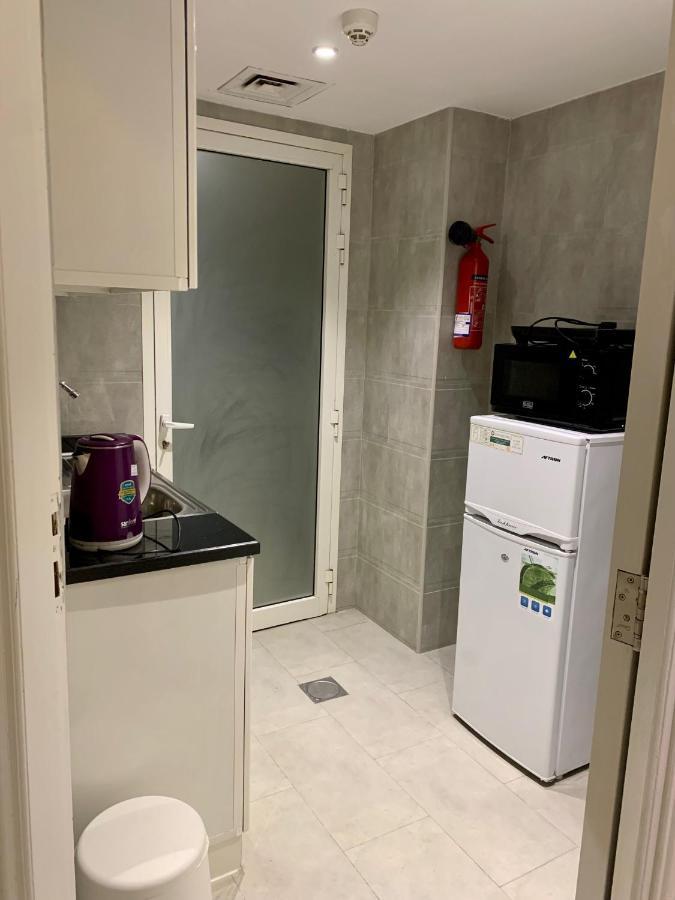 Al Rawdha Hotel Apartments Sardzsa Kültér fotó
