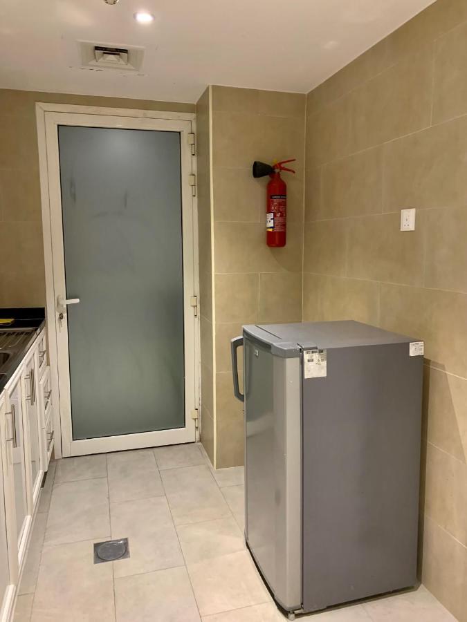Al Rawdha Hotel Apartments Sardzsa Kültér fotó